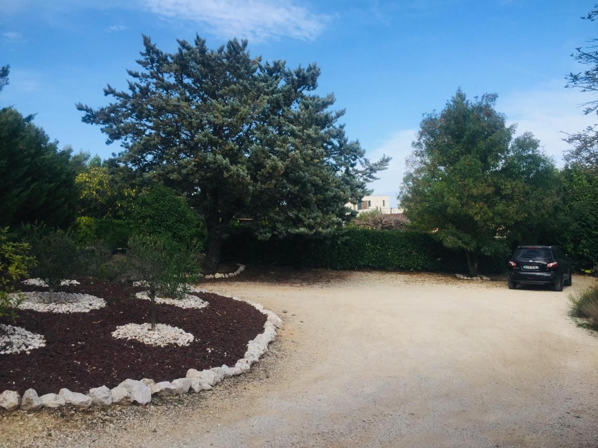 Chambre D Hotes Cabries Calas 5 Min Gare Tgv Aix Pole D Activites D Aix En Provence Et Arena Exterior photo
